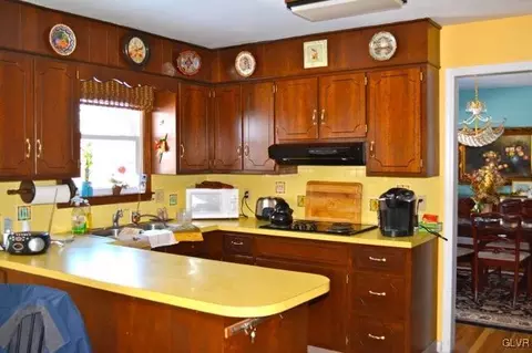 747 Macada Rd, Bethlehem, PA 18017 photo 6