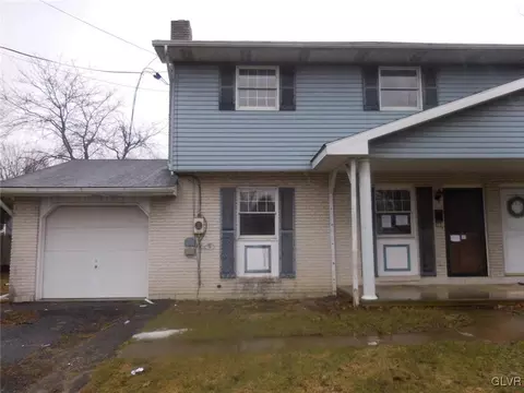 534 E Main St, Bath, PA 18014 photo 1