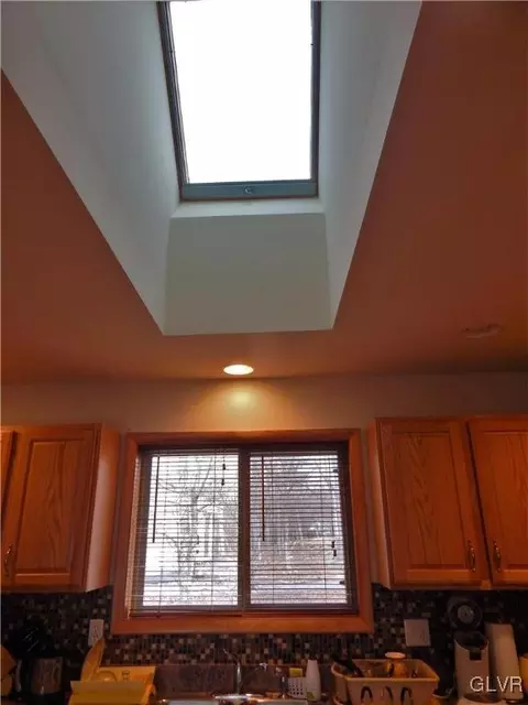 133 Durham Ct, Saw Creek, PA 18324 photo 12