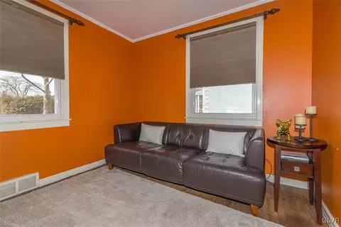 475 Birch Rd, Hellertown, PA 18055 photo 5
