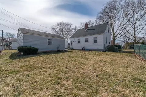 475 Birch Rd, Hellertown, PA 18055 photo 12