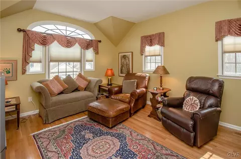 1020 Stone Stack Dr, Bethlehem, PA 18015 photo 19