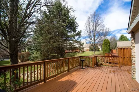 1020 Stone Stack Dr, Bethlehem, PA 18015 photo 22