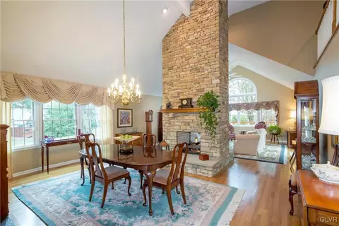1020 Stone Stack Dr, Bethlehem, PA 18015 photo 5