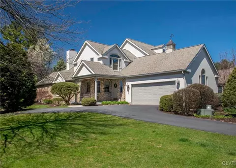 1020 Stone Stack Dr, Bethlehem, PA 18015 photo 1