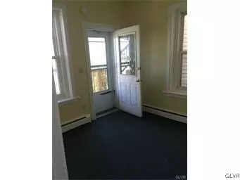 1401 6th St, Bethlehem, PA 18015 photo 4