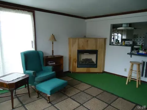 243 E Union Blvd, Bethlehem, PA 18018 photo 10