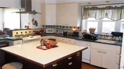 243 E Union Blvd, Bethlehem, PA 18018 photo 6