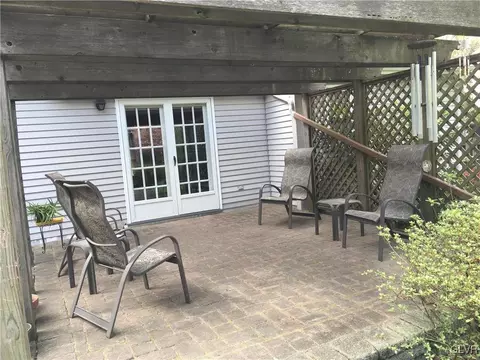 625 E Macada Rd, Bethlehem, PA 18017 photo 26