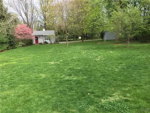 625 E Macada Rd, Bethlehem, PA 18017 photo 29