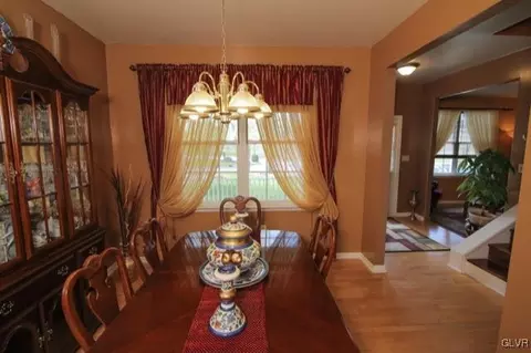 3208 Ruby Ct, Bethlehem, PA 18020 photo 10