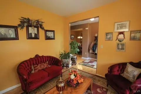 3208 Ruby Ct, Bethlehem, PA 18020 photo 9