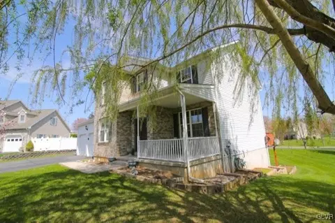 3208 Ruby Ct, Bethlehem, PA 18020 photo 4