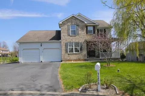 3208 Ruby Ct, Bethlehem, PA 18020 photo 1