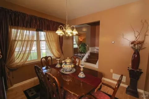 3208 Ruby Ct, Bethlehem, PA 18020 photo 11