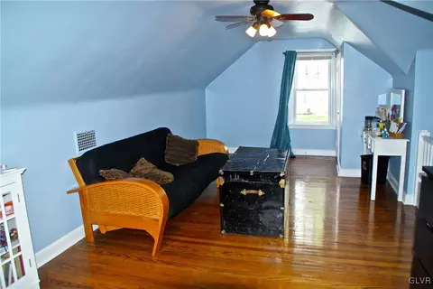 336 E Fairview St, Bethlehem, PA 18018 photo 17