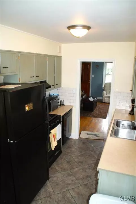 336 E Fairview St, Bethlehem, PA 18018 photo 9