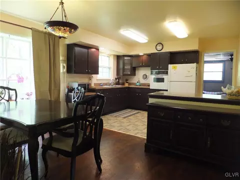 161 Hoffman Rd, Wind Gap, PA 18091 photo 10