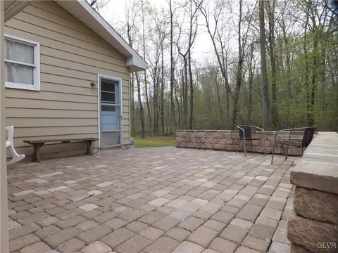 161 Hoffman Rd, Wind Gap, PA 18091 photo 24