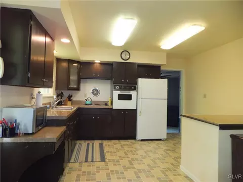 161 Hoffman Rd, Wind Gap, PA 18091 photo 12