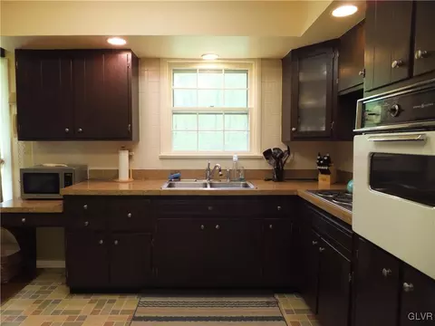 161 Hoffman Rd, Wind Gap, PA 18091 photo 13