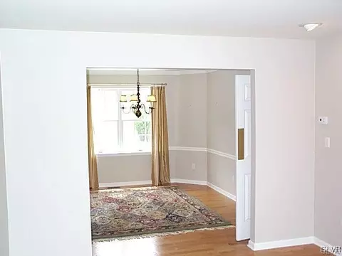 344 Smith Rd, Bath, PA 18014 photo 7