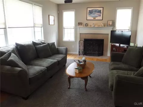 344 Smith Rd, Bath, PA 18014 photo 9