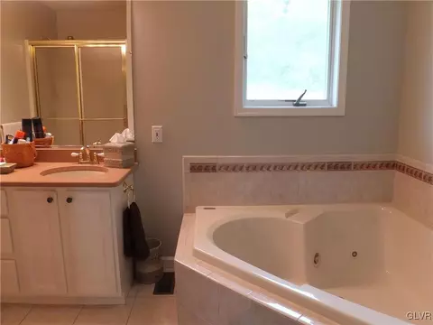 344 Smith Rd, Bath, PA 18014 photo 24
