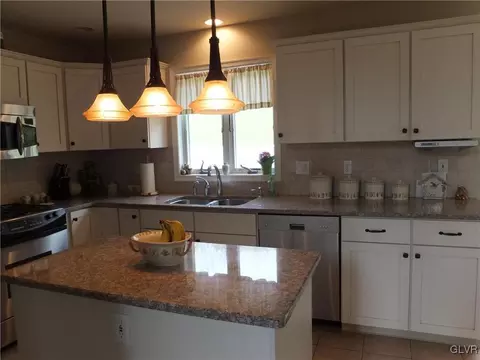 344 Smith Rd, Bath, PA 18014 photo 14