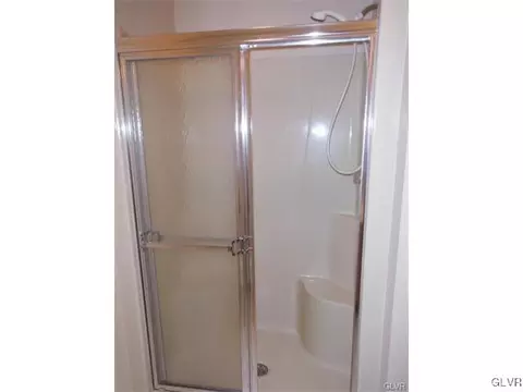 5107 Cheryl Dr, Bethlehem, PA 18017 photo 19