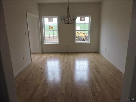 5310 Braddock Ct, Bethlehem, PA 18017 photo 10