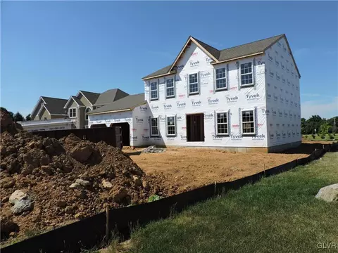 5310 Braddock Ct, Bethlehem, PA 18017 photo 3