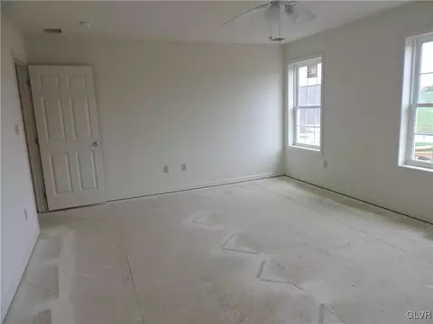 5310 Braddock Ct, Bethlehem, PA 18017 photo 14