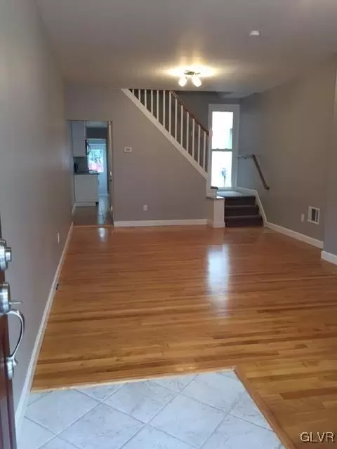 316 E Union Blvd, Bethlehem, PA 18018 photo 4