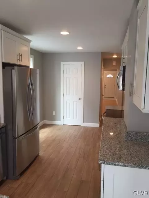 316 E Union Blvd, Bethlehem, PA 18018 photo 9