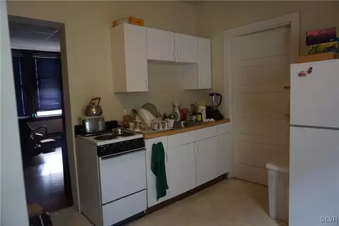 1602 W Broad St, Bethlehem, PA 18018 photo 31