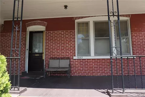1602 W Broad St, Bethlehem, PA 18018 photo 2