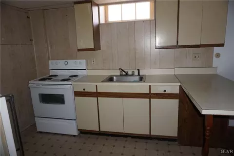 1602 W Broad St, Bethlehem, PA 18018 photo 27