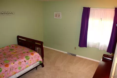 413 Apple Dr, Bath, PA 18014 photo 17