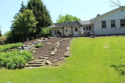 413 Apple Dr, Bath, PA 18014 photo 28