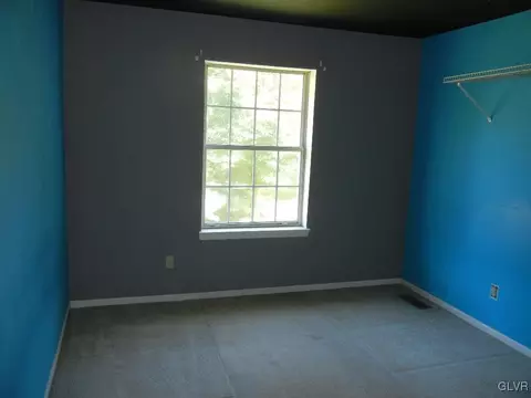116 Quaker Dr, Bethlehem, PA 18020 photo 13