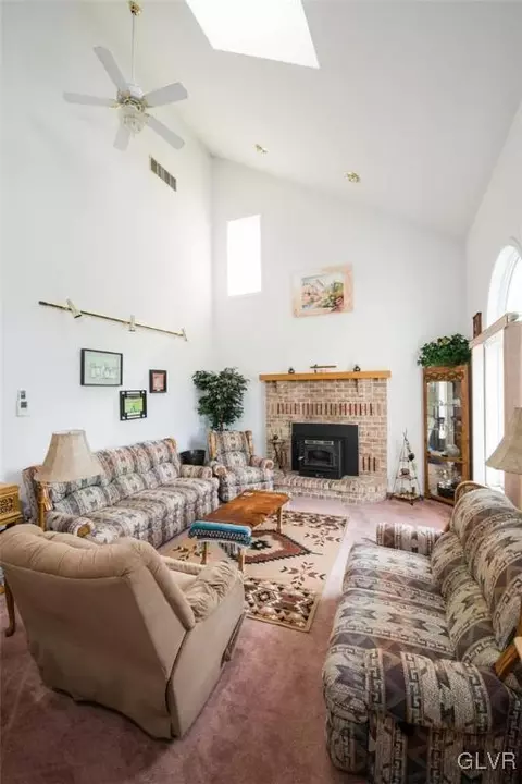 2123 Old Post Rd, Coplay, PA 18037 photo 14