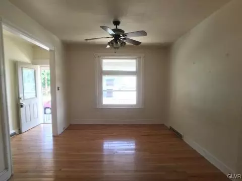 416 E Locust St, Bethlehem, PA 18018 photo 6