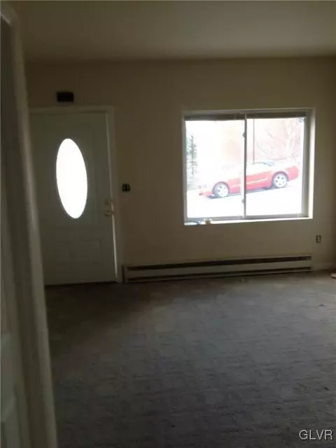 824 E 8th St, Bethlehem, PA 18015 photo 5