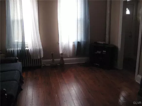 53 E Garrison St, Bethlehem, PA 18018 photo 3