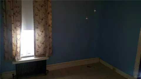 316 Spring St, Bethlehem, PA 18018 photo 17