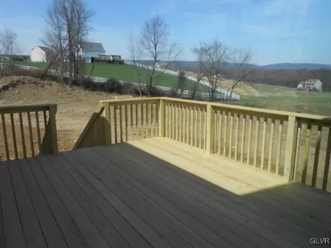 1224 Miller Rd, Wind Gap, PA 18091 photo 21