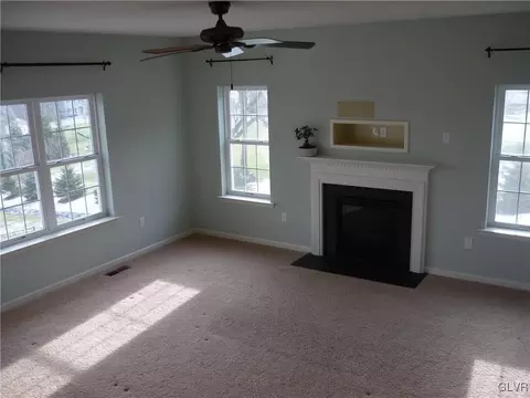 1224 Miller Rd, Wind Gap, PA 18091 photo 7