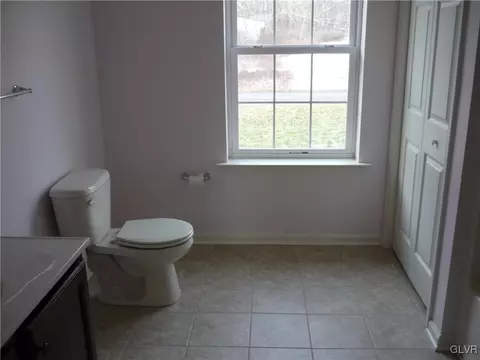 1224 Miller Rd, Wind Gap, PA 18091 photo 15