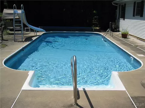 3965 Post Dr, Bethlehem, PA 18017 photo 31